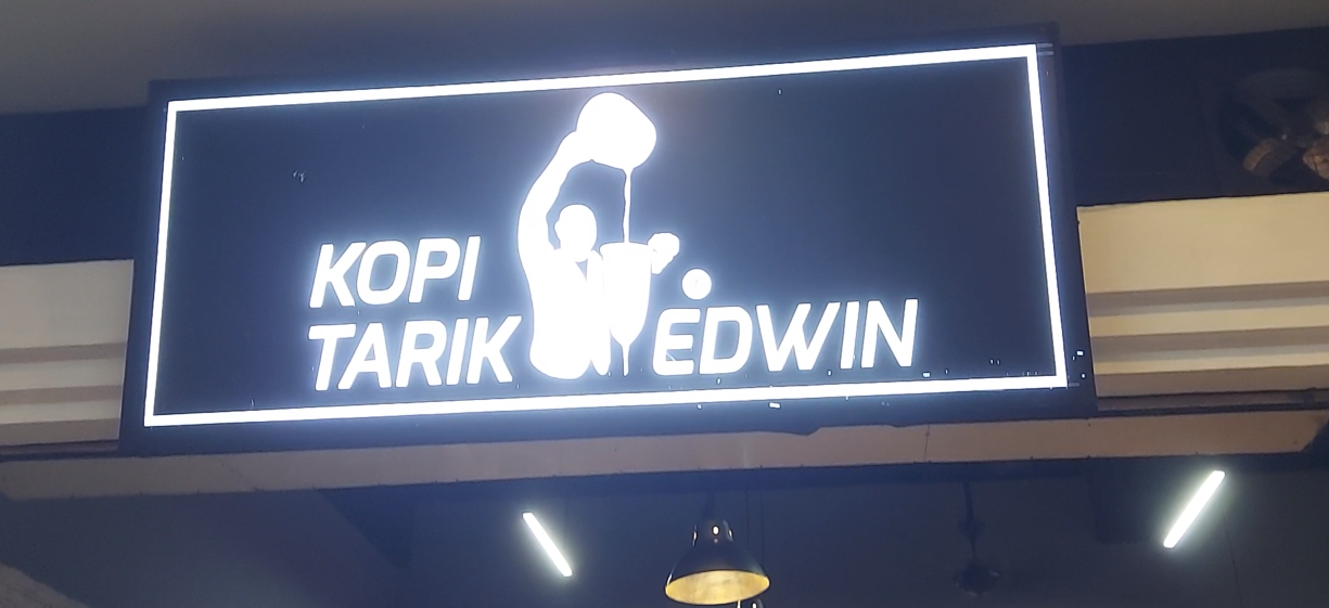 Warung Kopi di Jalan Ir Juanda: Saingan Rival Saat Citimall Datang